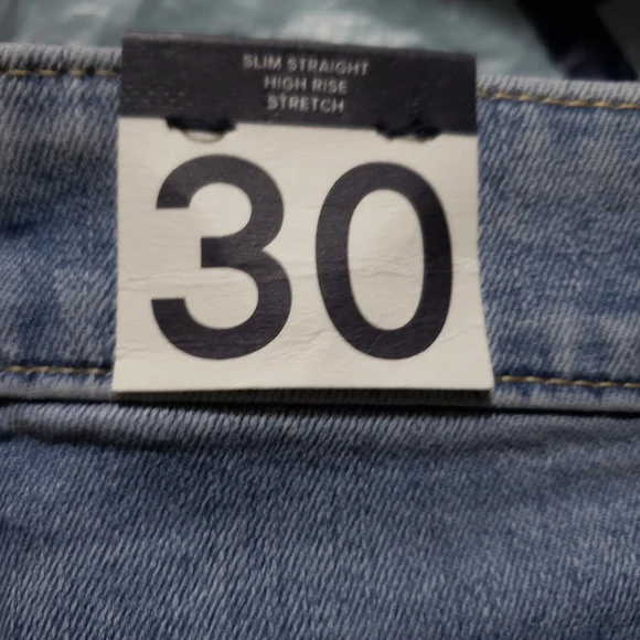 NWT GAP High Waist Straight Leg Jeans - Picture 6 of 7